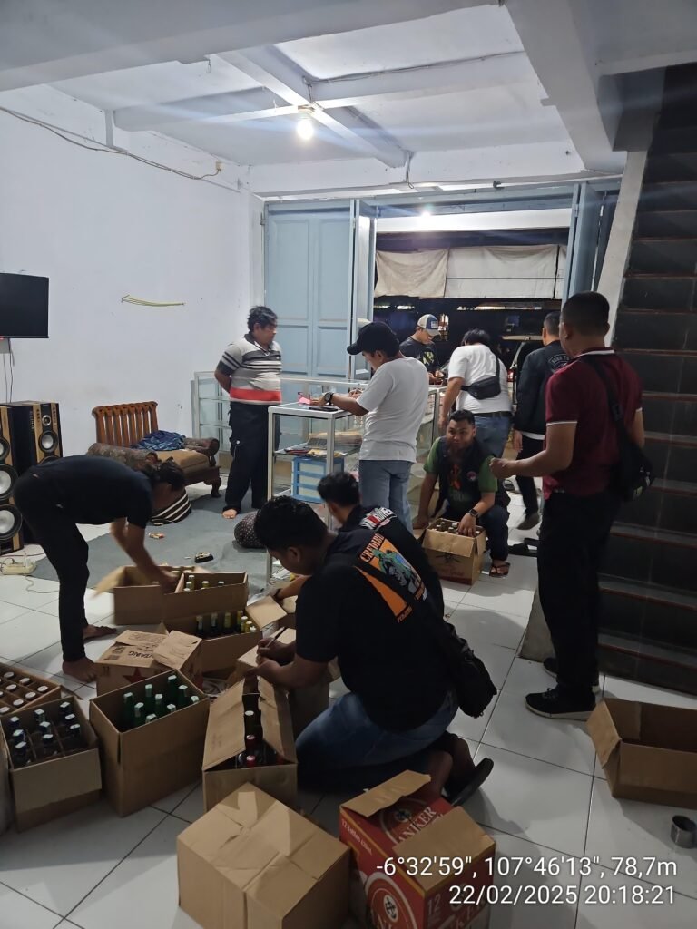 Satres Narkoba Polres Subang Gelar Operasi Miras, 378 Botol Minuman Beralkohol Diamankan