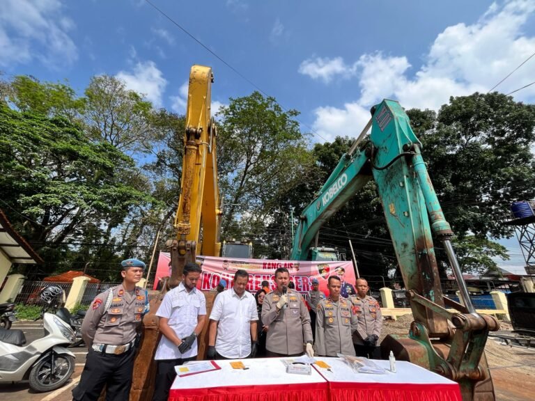 Polres Subang Amankan JLY Pemilik Tambang Ilegal di Rancaasih