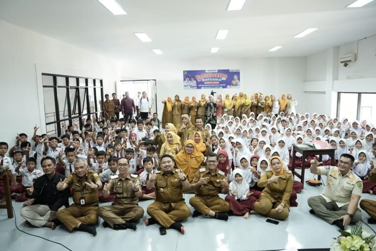 Buku Merupakan Jendela Kehidupan Bupati Subang Ajak Pelajar Dan Masyarakat Giat Membaca Buku Demi Raih Kesuksesan