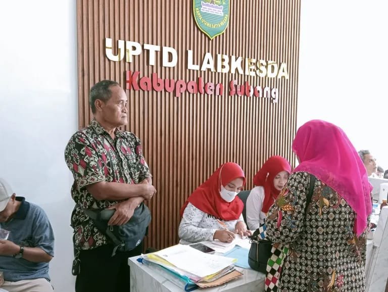 Pasca Penerimaan P3K Dan Calon Jemaah Haji Labkesda Capai Lebihi Target PAD Hingga 300 Persen.