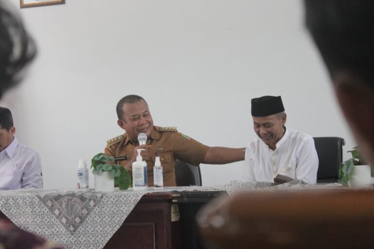 Fokus Kesehatan dan Stunting: KKN Unsika Buka Harapan Baru di Kecamatan Tegalwaru