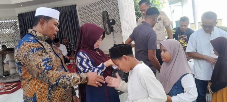 Malam 1 Syuro, Dea Eka Ajak Masyarakat Serap Energi Positif Lewat Dzikir dan Doa
