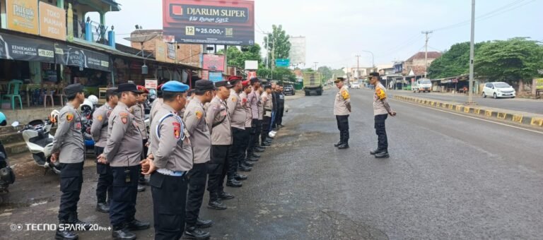 Polsek Purwadadi Dan Polsek Kalijati Laksanakan Apel Pra Tugas Pengaman  Aksi Damai Dari DPD RBPI