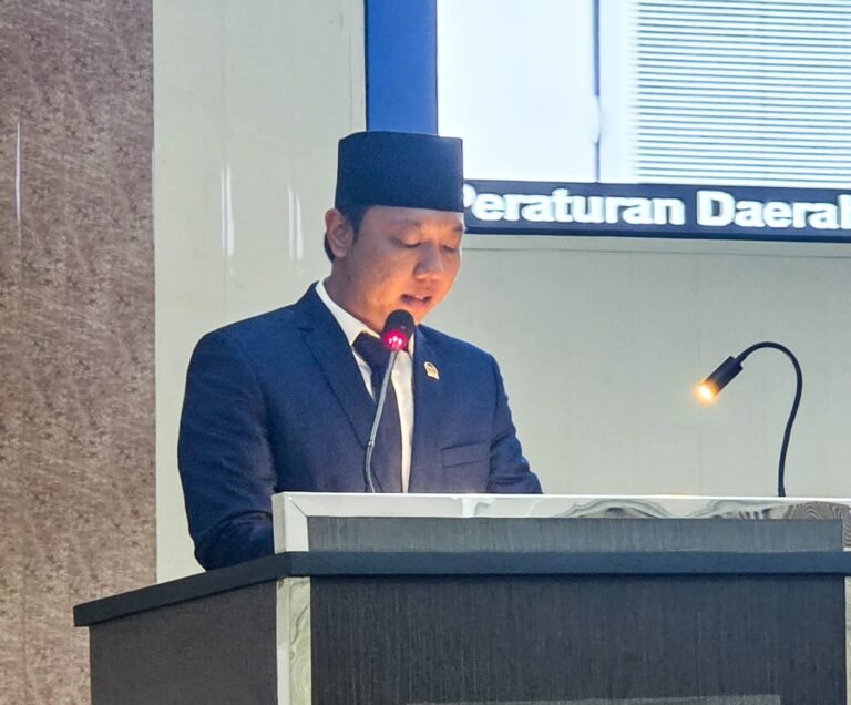 Gus Iqbal dan Perjuangan Hak Pesantren di Karawang