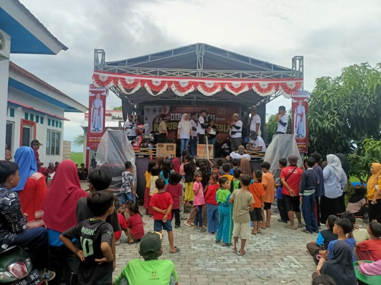 Gebyar 17 Agustusan di Desa Pajaten: Kupon Berhadiah Sepeda Listrik Jadi Daya Tarik Warga
