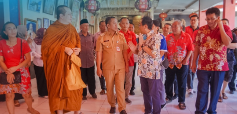 Shejit Ma Ku Poh, Tradisi Turun-Temurun Penuh Toleransi di Karawang